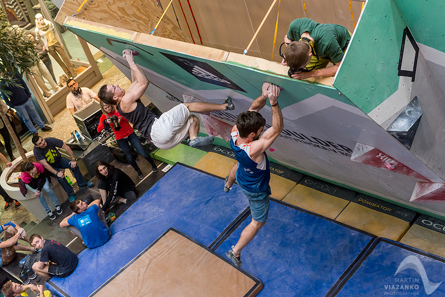 aupark, adidas boulder cup, bouldering, climb, lezenie, súťaž, pretek, majstrovstvá slovenska v boulderingu, hory a mesto