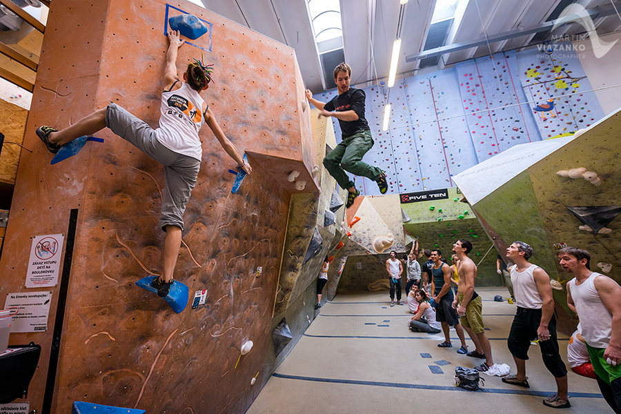 autopolis vertigo open 2015, lezecke centrum, bratislava, boulder, bouldering, lezenie, climb, apple, jablko, kiku