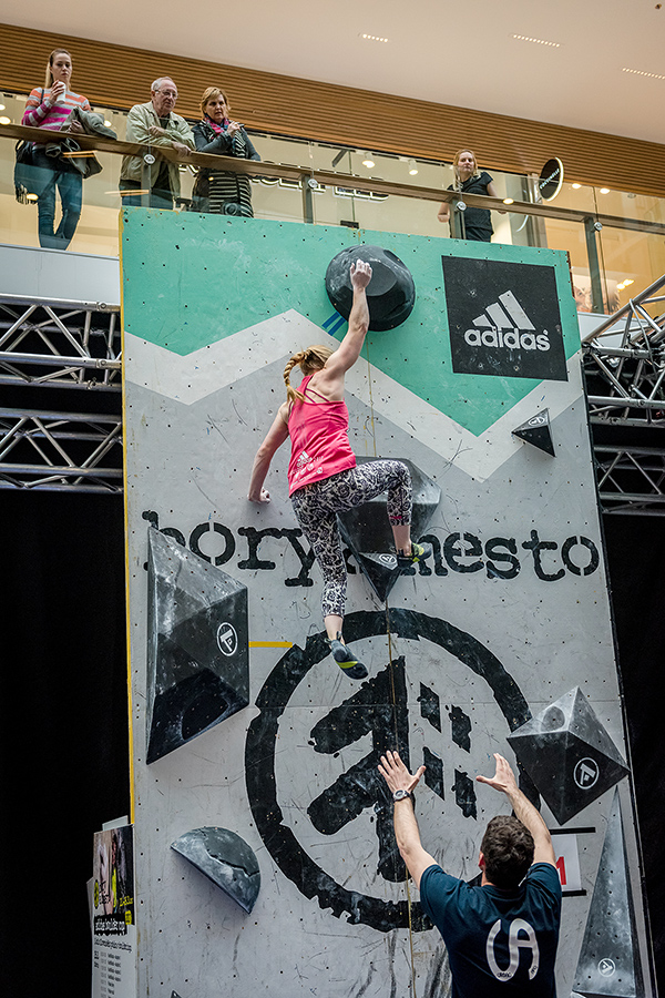 adidas, boulder, cup, aupark, bouldering, lezenie, horolezec, horolezectvo