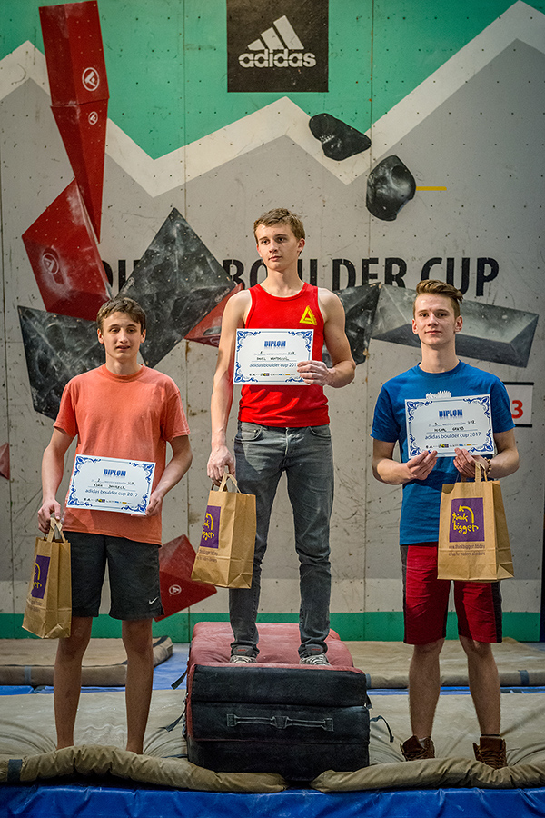 adidas, boulder, cup, aupark, bouldering, lezenie, horolezec, horolezectvo